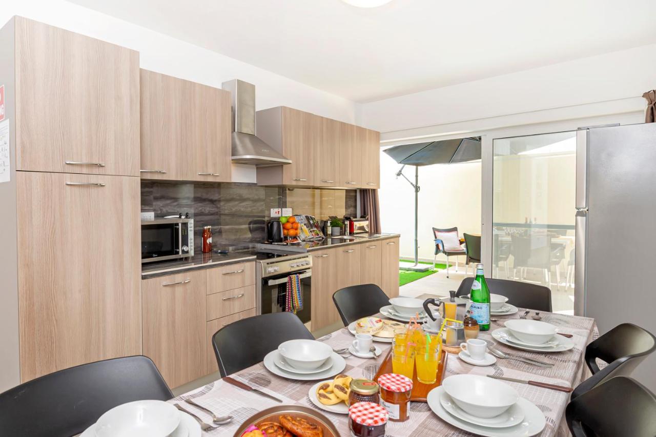 Summer Breeze 3 Bedroom Family Maisonette With Sunny Terrace In Mellieha - By Getawaysmalta Luaran gambar