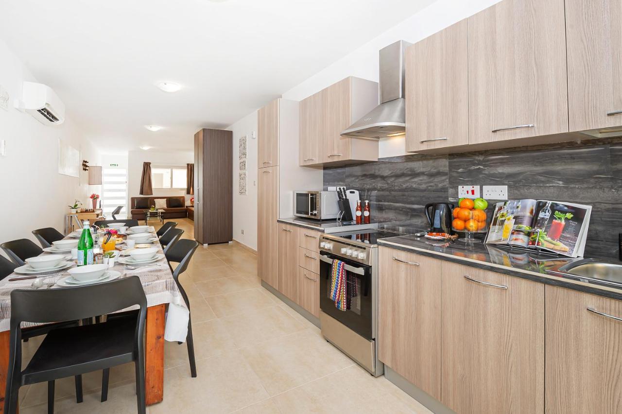 Summer Breeze 3 Bedroom Family Maisonette With Sunny Terrace In Mellieha - By Getawaysmalta Luaran gambar